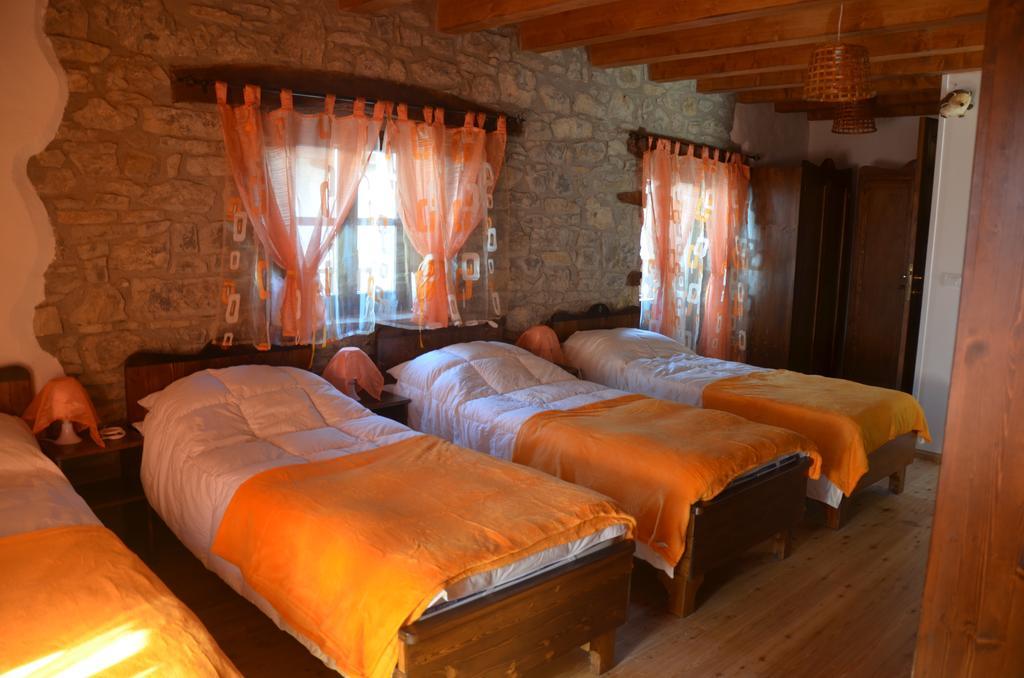 Hotel Il Riccio E Il Gufo Cepletischis Esterno foto