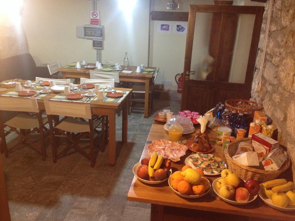 Hotel Il Riccio E Il Gufo Cepletischis Esterno foto